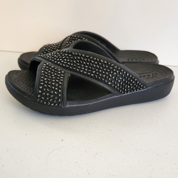 Crocs Sloane Embellished Slide Sandals Shoes Black Womens Size 6 Slides - Picture 2 of 7